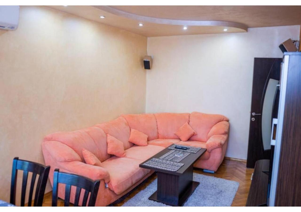 Luxury Apartment On The First Line To The Sea Burgas Esterno foto